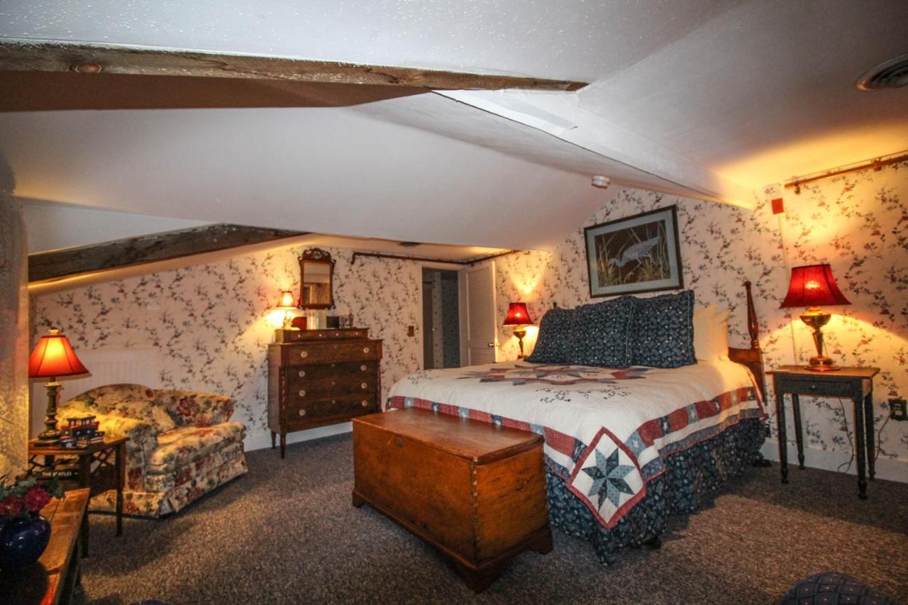 The Nutmeg Inn メレディス エクステリア 写真