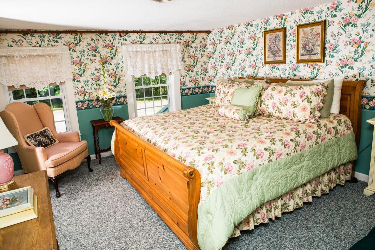 The Nutmeg Inn メレディス エクステリア 写真