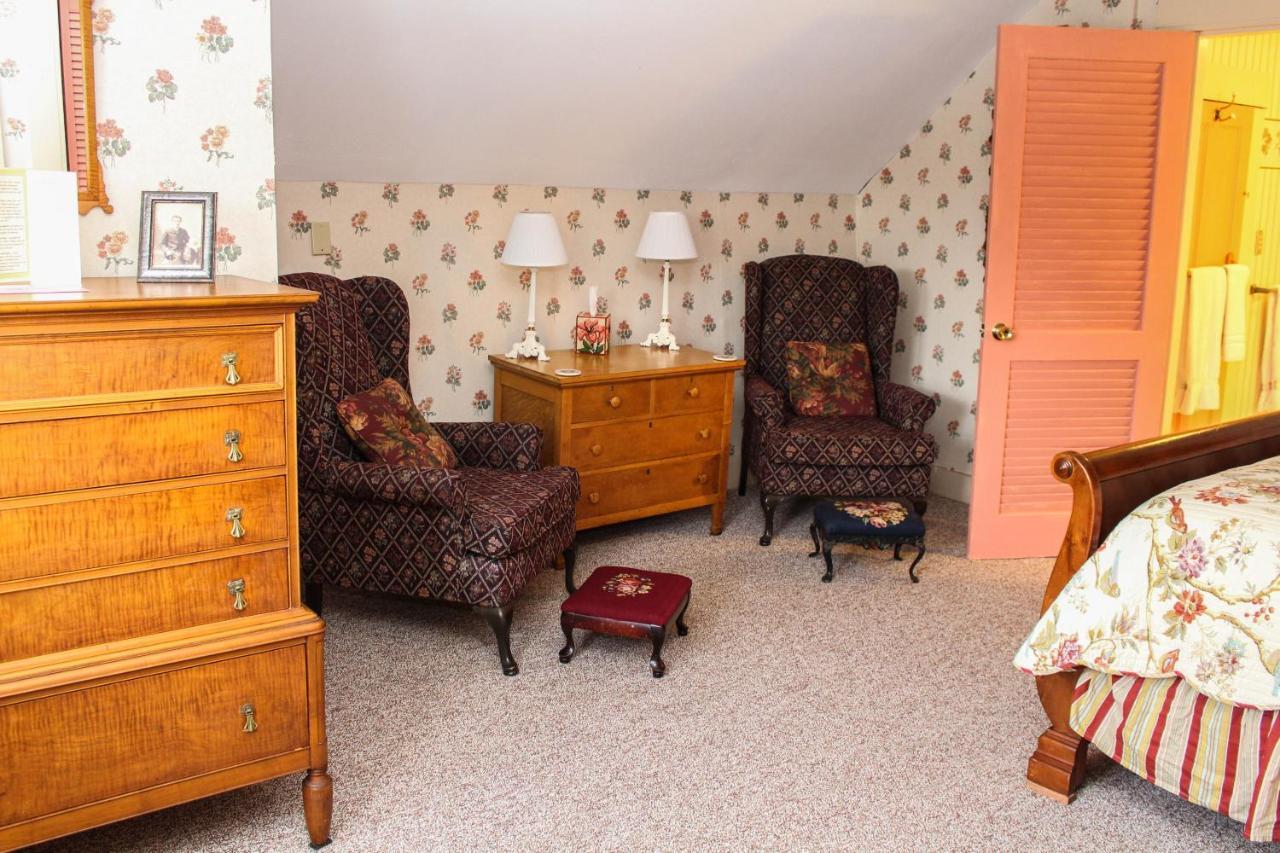 The Nutmeg Inn メレディス エクステリア 写真