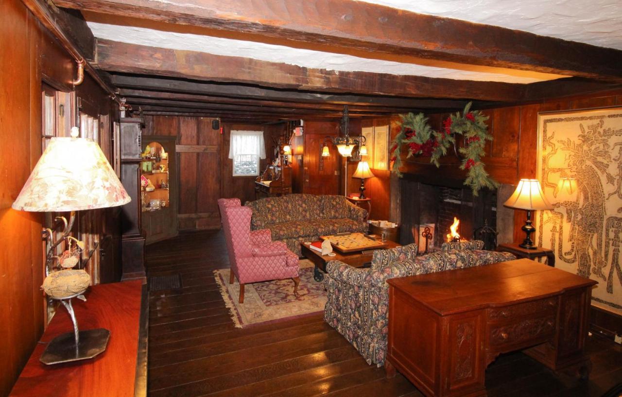 The Nutmeg Inn メレディス エクステリア 写真