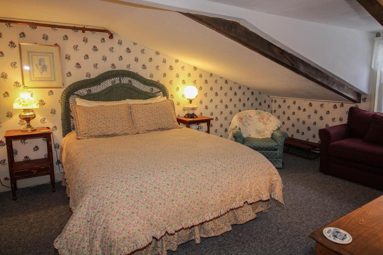 The Nutmeg Inn メレディス エクステリア 写真